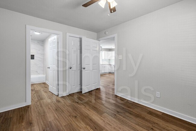 Building Photo - 401 Mcilrath Rd