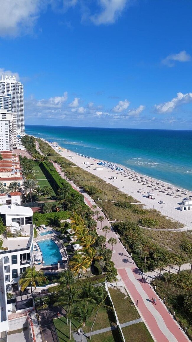 Building Photo - 5825 Collins Ave