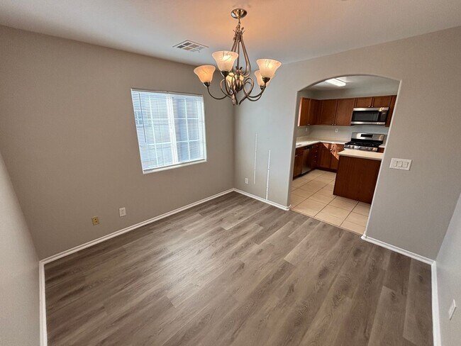 Building Photo - Spacious Tri-Level 4-Bedroom Home with Balcony and Community Amenities in Northwest Las Vegas!