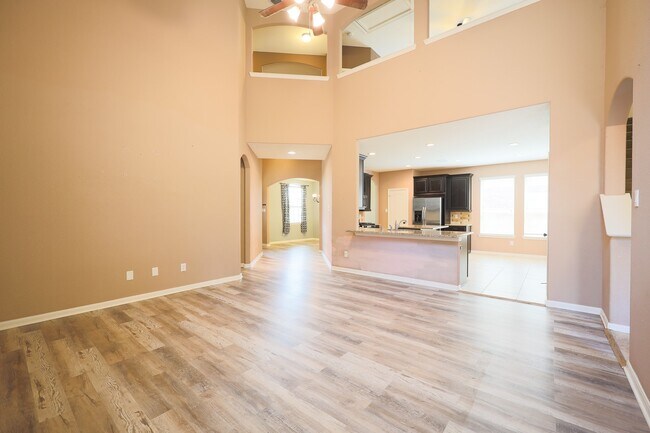 Building Photo - 6707 Hunters Creek Ln