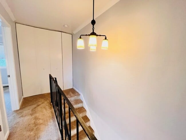 Building Photo - Charming 2BD/1.5BA, Two-Story Townhouse in West Side Danville, Near Downtown- Available NOW!