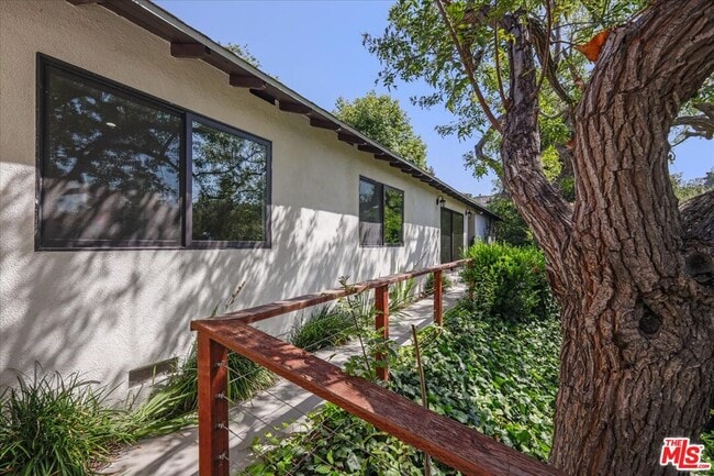 Building Photo - 11515 Thurston Cir