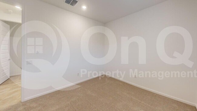 Building Photo - 17590 S Ironwood Bend Dr