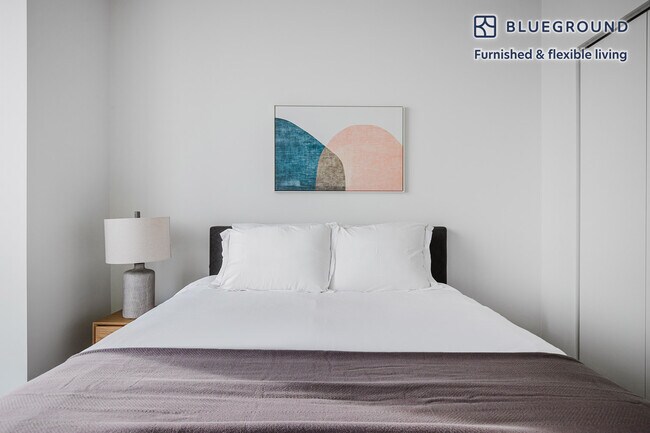 Building Photo - 500 N Lake Shore Dr