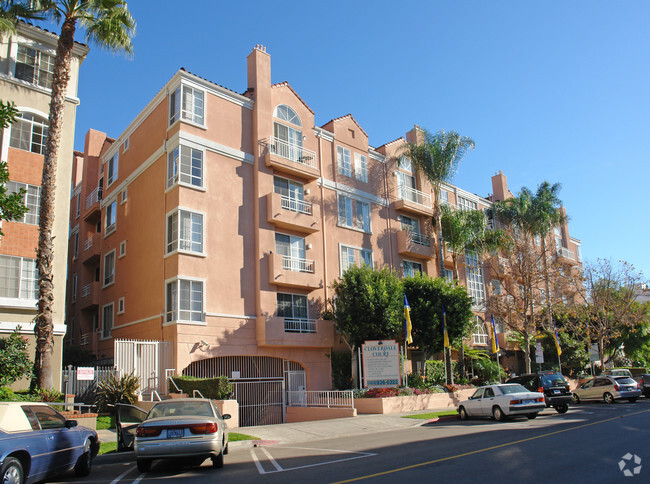 Building Photo - Cloverdale Towers