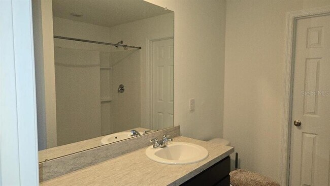 Building Photo - 519 Hummingbird Ct