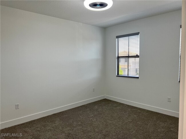 Building Photo - 5653 Cerva Ln