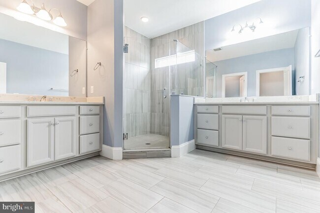 Building Photo - 6713 Dogwood Bloom Ct