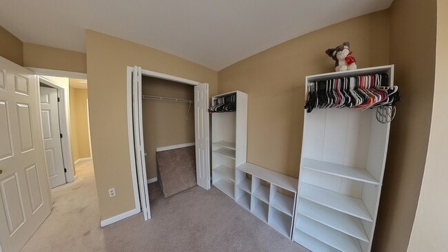 Building Photo - 12576 Mirkwood Ln