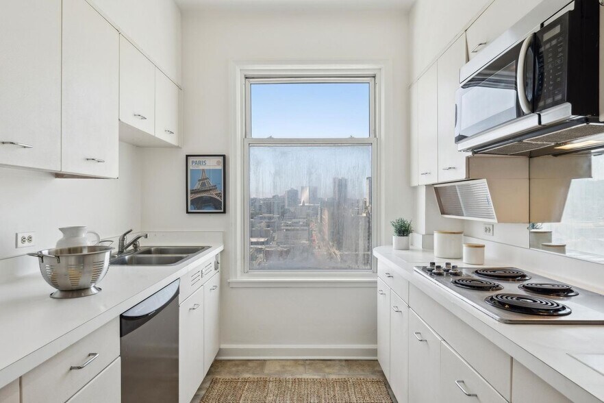 Building Photo - 631 O'Farrell St