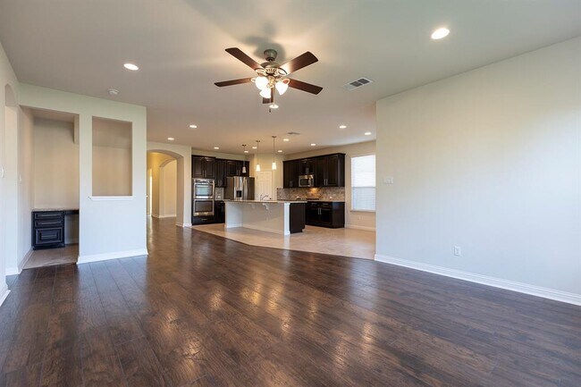 Building Photo - 3504 De Torres Cir