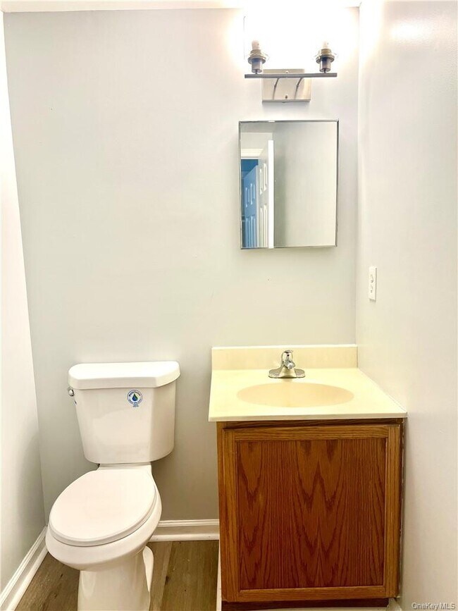 Building Photo - 51 Wood Lake Dr