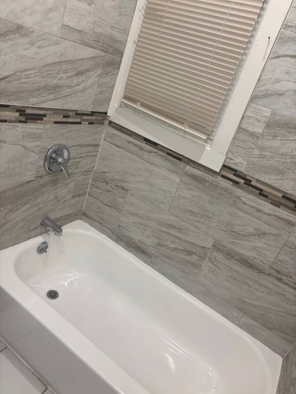 Building Photo - 19 Grace St