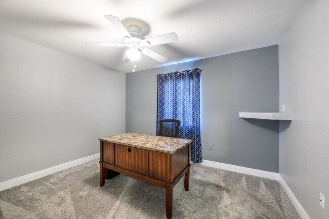 Building Photo - PRICE DROP!! FURNISHED ANNUAL RENTAL- WATERFRONT
