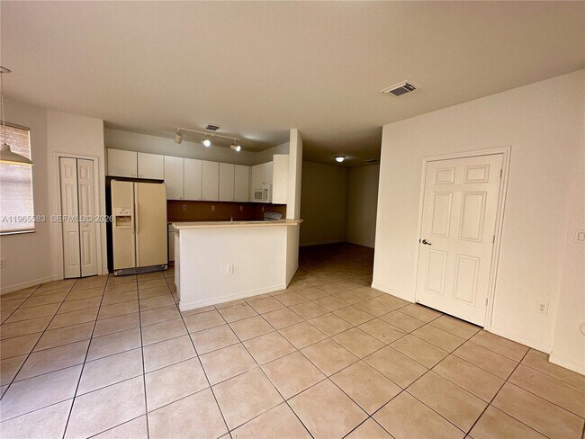 Building Photo - 7988 SW 165th Ct