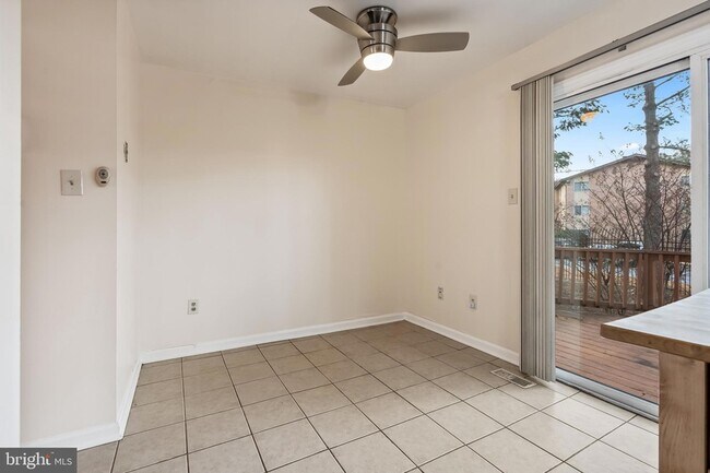 Building Photo - 3314 Major Denton Dr