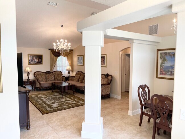 Building Photo - 35 Postman Ln