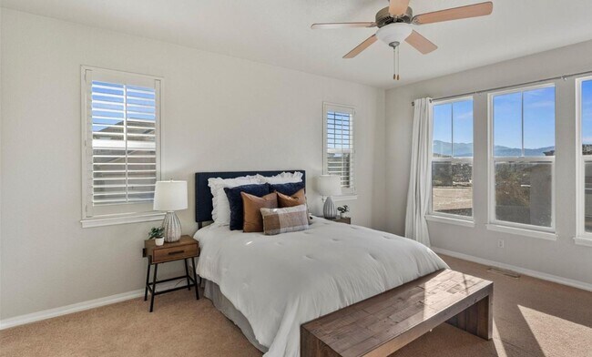 Building Photo - Cordera Home within walking to D20 Schools...