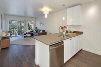 Building Photo - z-063025-The Gatsby