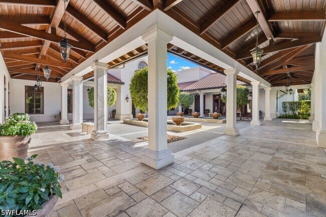 Building Photo - 10731 Mirasol Dr