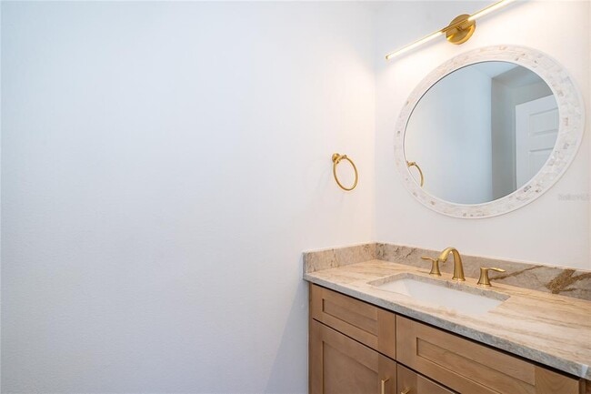 Building Photo - 1510 Lake Baldwin Ln