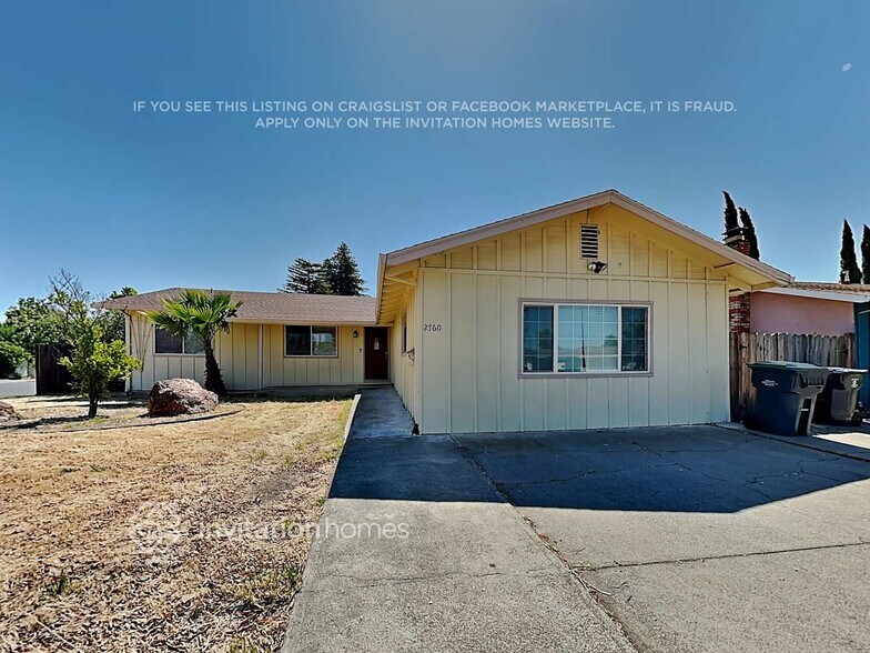 Primary Photo - 2760 Orchid St