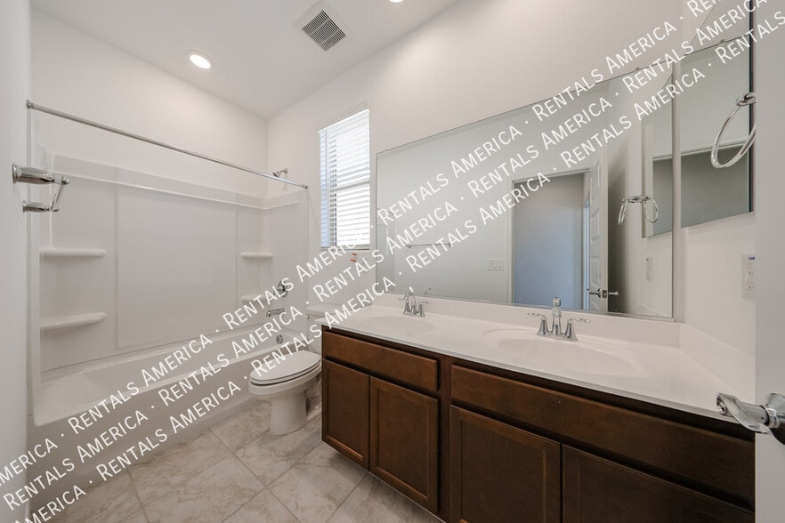 Building Photo - 25426 N 148th Dr