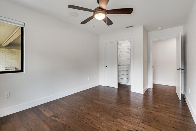 Building Photo - 2502 Spring Creek Dr