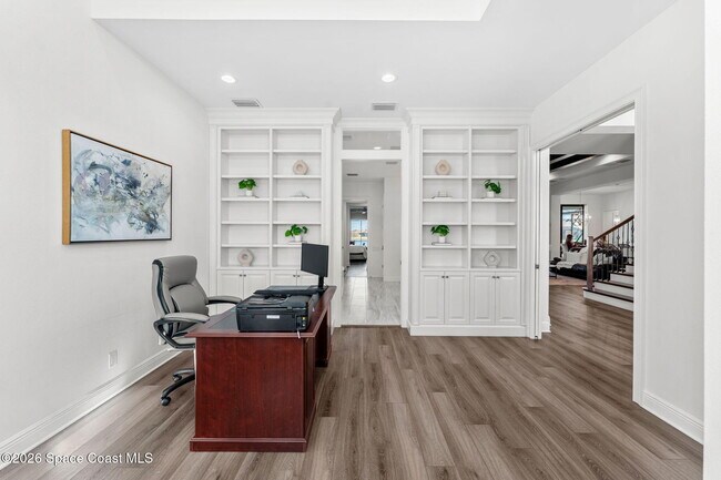 Building Photo - 3638 Lake Adelaide Pl