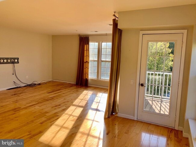 Building Photo - 6149 Stonehenge Pl