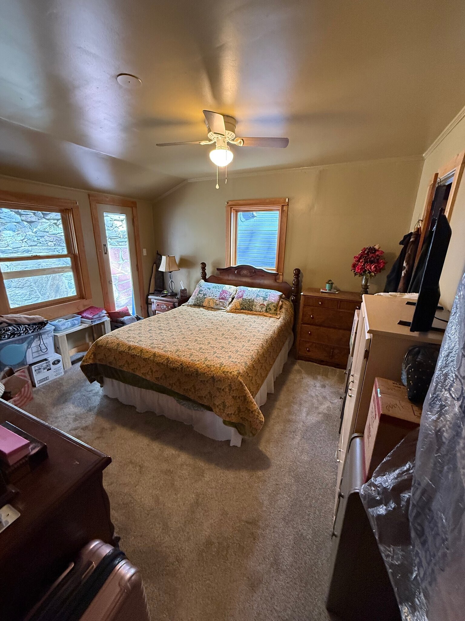 Building Photo - 1503 W US-34