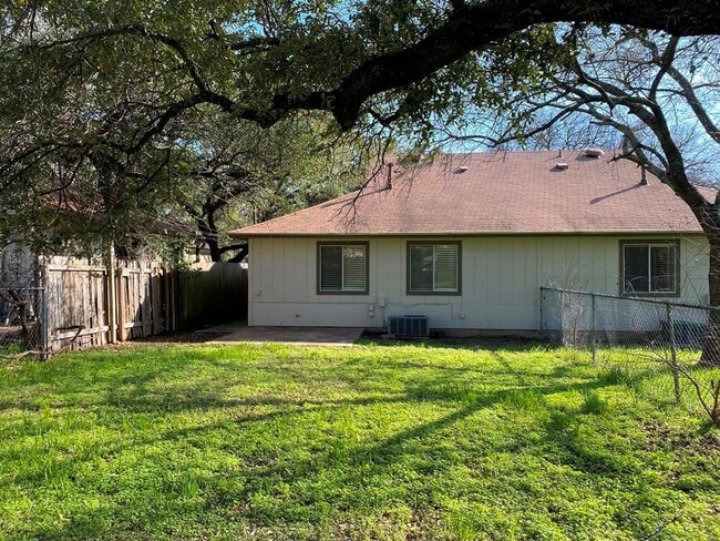 Building Photo - 4508 Dorsett Oaks Cir