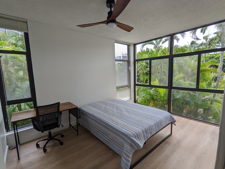 Building Photo - 1030 Aoloa Pl