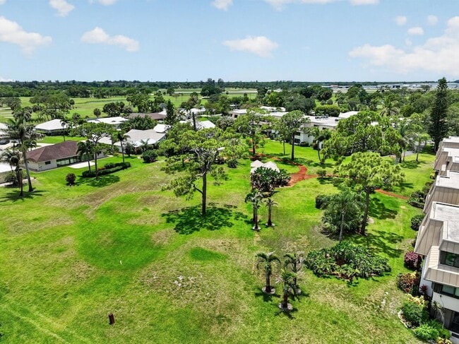 Building Photo - 1800 SE St Lucie Blvd