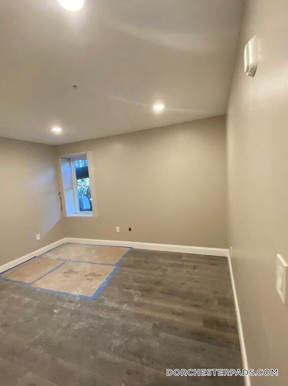 Building Photo - 32 Hartwell St