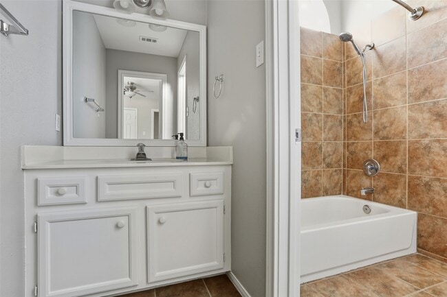 Building Photo - 14861 Altair Ct