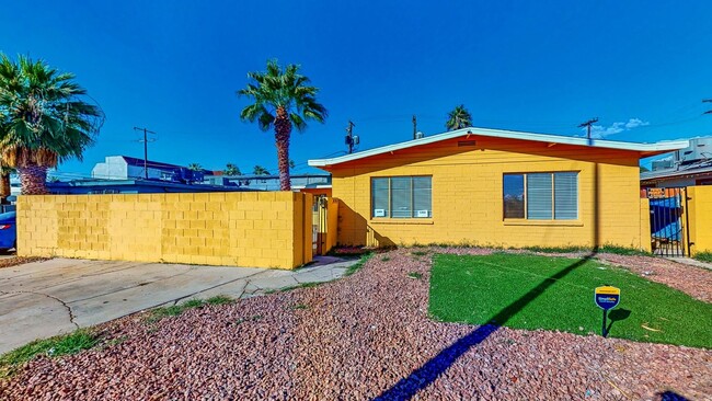 Building Photo - 1304 Rexford Pl