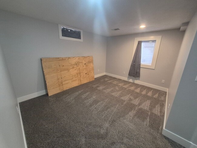 Building Photo - 3581-3583 Peck St SW