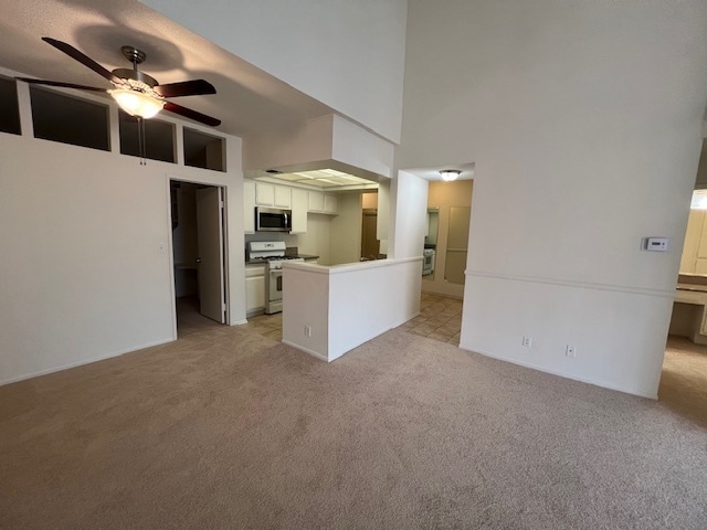 Building Photo - 7211 Cozycroft Ave