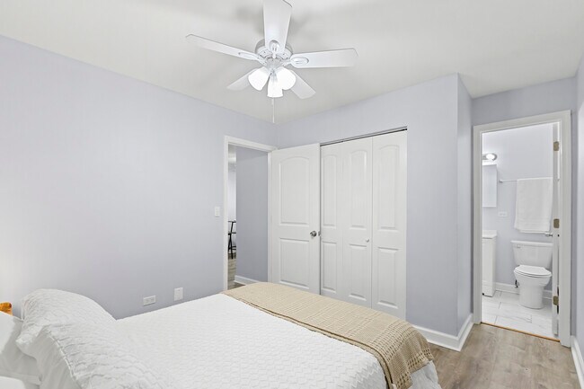 Building Photo - 4612 N Beacon St