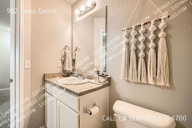 Building Photo - 902 Cana Grove