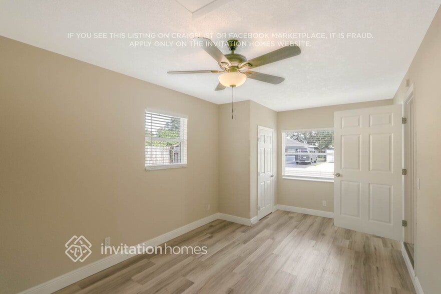 Building Photo - 3205 Lancaster Ln