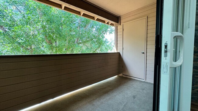 Building Photo - Southwest (Irvington and Midvale Pk) top f...