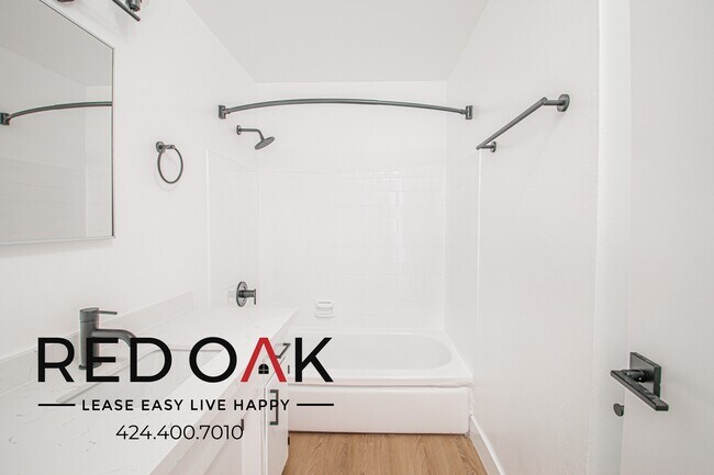 Building Photo - 7395 Emily Ln