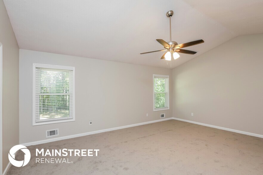 Building Photo - 1255 Taramore Dr