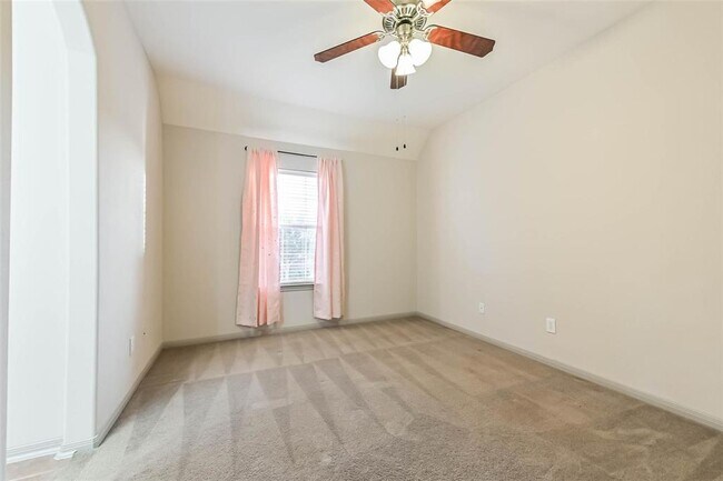 Building Photo - 1423 Blakely Grove Ln