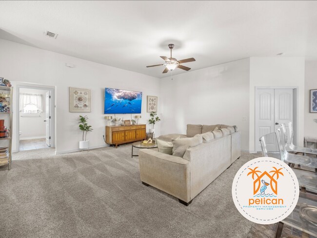 Building Photo - Amazing rental home in Pace, Florida