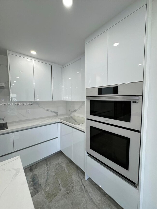 Building Photo - 5500 NW 178th Terrace
