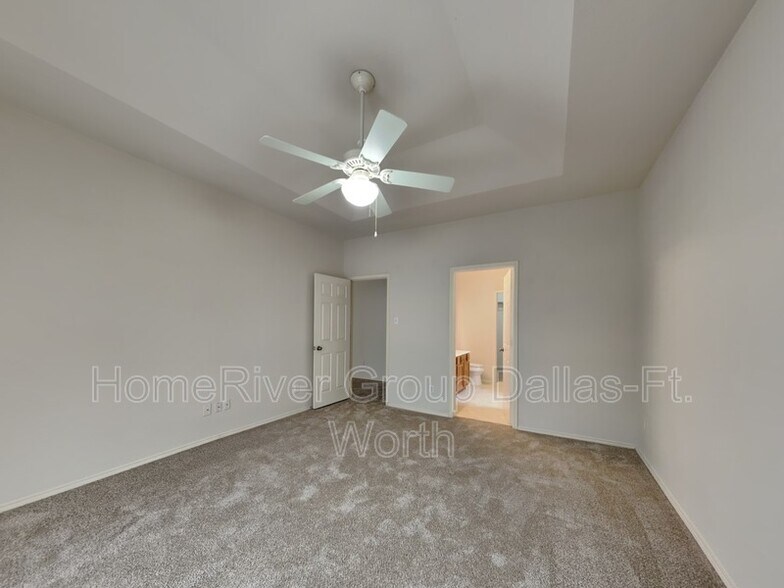 Building Photo - 10709 Lipan Trail