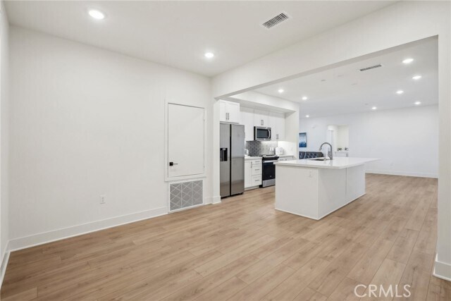 Building Photo - 16123 Dawn Wy